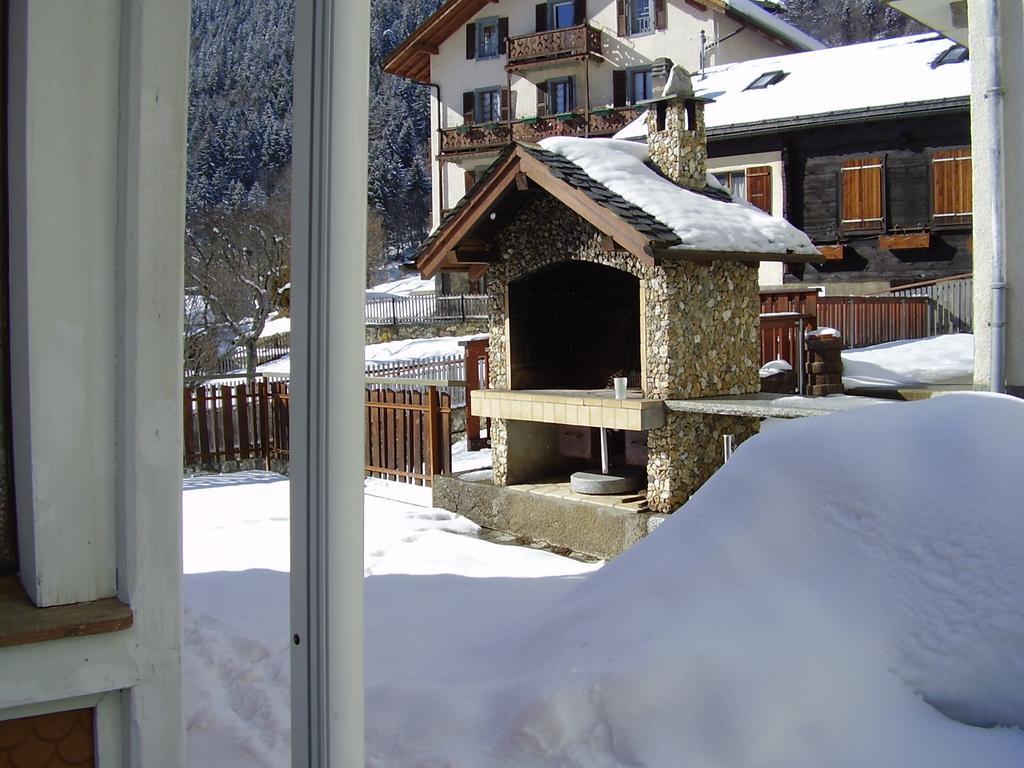Les Alpes Finhaut Exterior photo